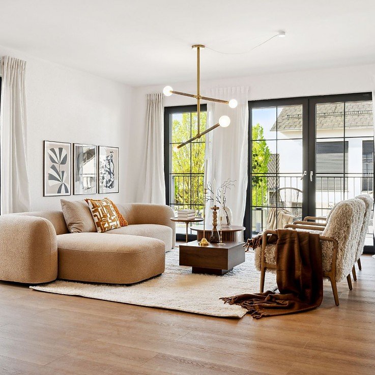 Immmobilie verkaufen Karlsruhe Ein zu verkaufendes Objekt der Schwall Immobilien GmbH im Auftrag für Kunden, Wohnzimmer mit Homestaging, Beispiel wie wir Immobilien in Karlsruhe verkaufen
